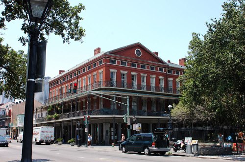 Just one of the fantastic buildings on Decatur, on our way to Cafe Du Monde.